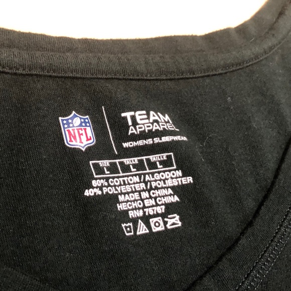 Green Bay Packers - NFL Women’s V-neck Tee 🏈 - Picture 3 of 4